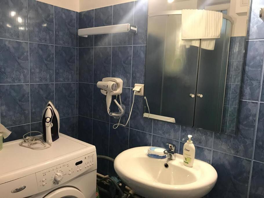 R Castle - 2 Room Apartment Braszów Zewnętrze zdjęcie